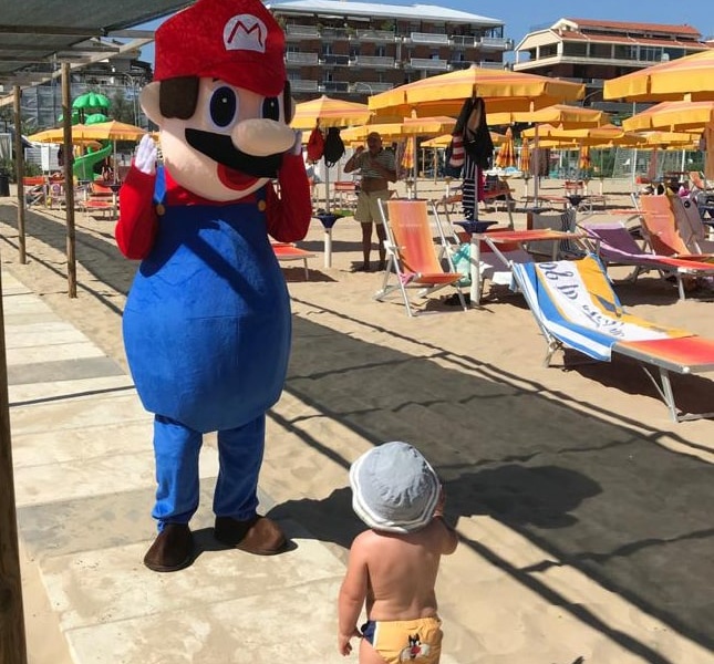 noleggio-mascotte-pescara-6 noleggio-mascotte-pescara-6