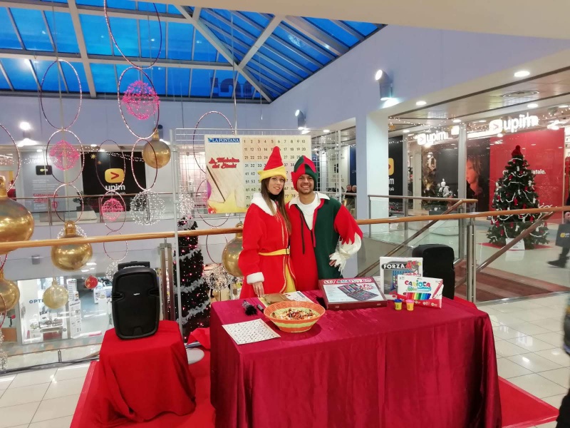 tombolata-natale-allegra-combriccola-6 tombolata-natale-allegra-combriccola-6
