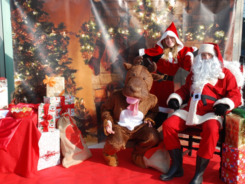 trono-babbo-natale-allegra-combriccola-1 trono-babbo-natale-allegra-combriccola-1