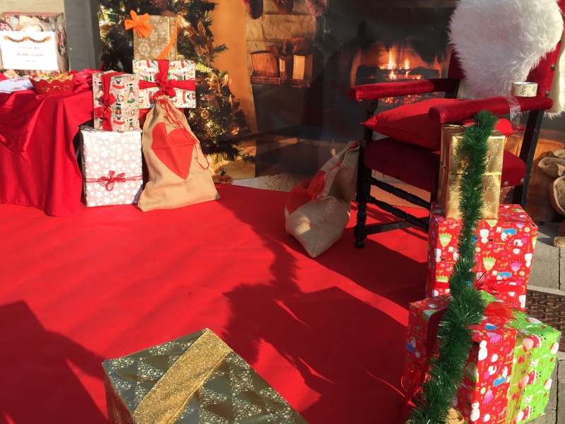 trono-babbo-natale-allegra-combriccola-5 trono-babbo-natale-allegra-combriccola-5